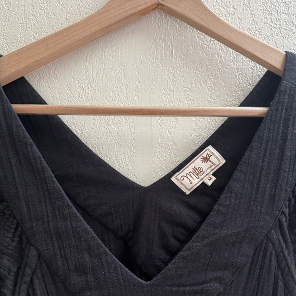 Mille Catarina Black Flutter Sleeve Dres - Picture 3 of 6